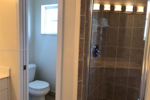 Adosado en alquiler en Miramar, Florida, 3 dormitorios, 121.14 m2 № 1925275 - foto 17