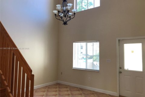 Adosado en alquiler en Miramar, Florida, 3 dormitorios, 121.14 m2 № 1925275 - foto 7