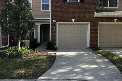 Villa ou maison à louer à Jacksonville, Floride: 3 chambres, 160.54 m2 № 889591 - photo 1