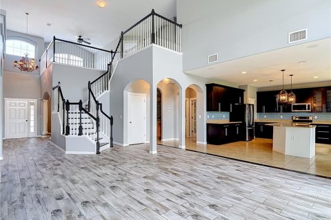 House in Wesley Chapel, Florida 4 bedrooms, 316.89 sq.m. № 2267006 - photo 26