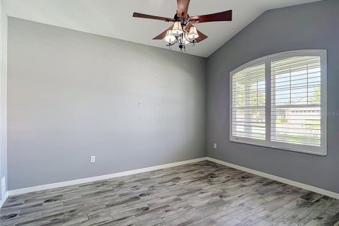 House in Wesley Chapel, Florida 4 bedrooms, 316.89 sq.m. № 2267006 - photo 12
