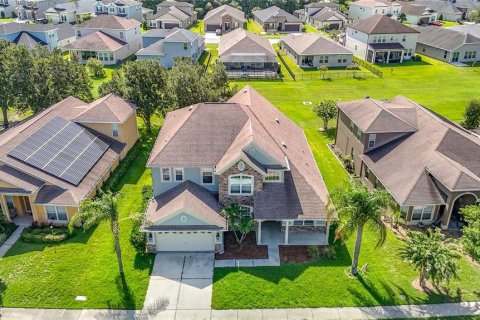 House in Wesley Chapel, Florida 4 bedrooms, 316.89 sq.m. № 2267006 - photo 3