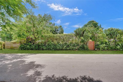 House in Miami, Florida 2 bedrooms, 142.33 sq.m. № 1872598 - photo 3