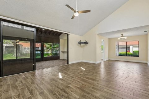 Townhouse in Plant City, Florida 3 bedrooms, 143.26 sq.m. № 2208708 - photo 23