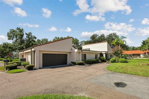 Townhouse in Plant City, Florida 3 bedrooms, 143.26 sq.m. № 2208708 - photo 25
