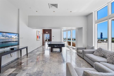 Condominio en venta en Sunny Isles Beach, Florida, 2 dormitorios, 147.06 m2 № 1869952 - foto 29