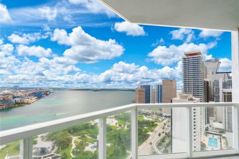 Condominio en alquiler en Miami, Florida, 2 dormitorios, 126.63 m2 № 1973793 - foto 7