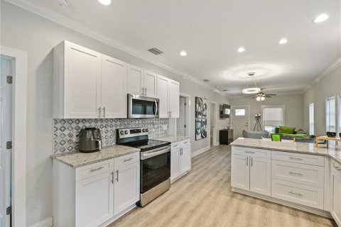 Villa ou maison à vendre à Lakeland, Floride: 3 chambres, 107.95 m2 № 1609460 - photo 15