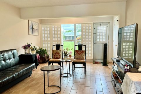 Condo à Delray Beach, Floride, 2 chambres  № 2147000