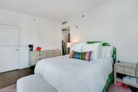Купить кондоминиум в Майами, Флорида 2 спальни, 119.75м2, № 2054819 - фото 16