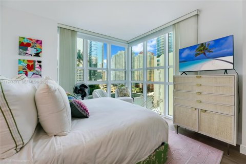 Купить кондоминиум в Майами, Флорида 2 спальни, 119.75м2, № 2054819 - фото 13