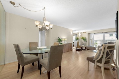 Copropriété à vendre à Highland Beach, Floride: 2 chambres, 97.55 m2 № 2082243 - photo 6