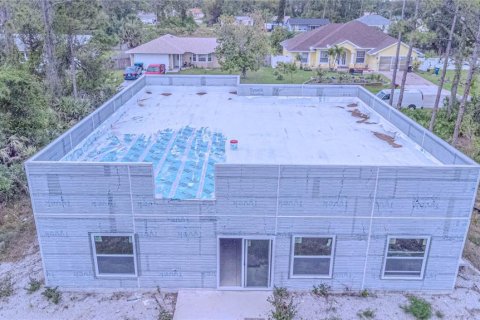 House in Palm Bay, Florida 4 bedrooms, 153.29 sq.m. № 1631004 - photo 7
