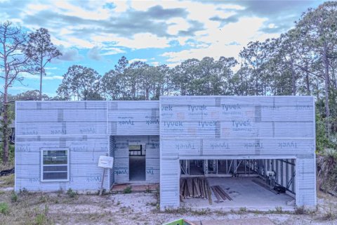 House in Palm Bay, Florida 4 bedrooms, 153.29 sq.m. № 1631004 - photo 2