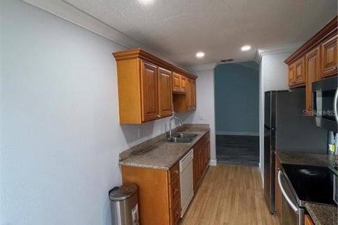 Condominio en alquiler en Largo, Florida, 3 dormitorios, 101.17 m2 № 2287457 - foto 10