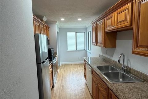 Condominio en alquiler en Largo, Florida, 3 dormitorios, 101.17 m2 № 2287457 - foto 9