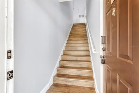 Condo in Orlando, Florida, 3 bedrooms  № 1873032 - photo 8