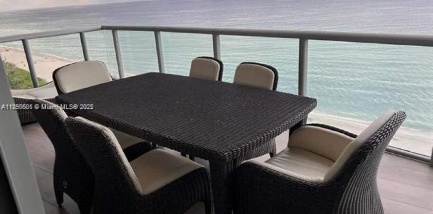 Condo à Sunny Isles Beach, Floride, 1 chambre № 1856884