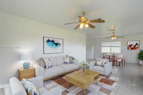 House in Okeechobee, Florida 2 bedrooms № 1888364 - photo 7