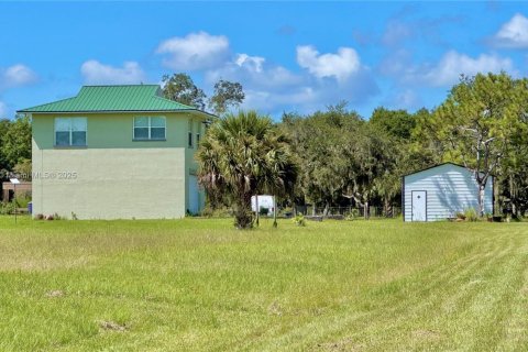 House in Okeechobee, Florida 2 bedrooms № 1888364 - photo 22