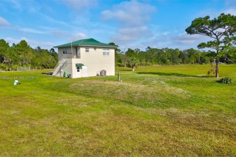 House in Okeechobee, Florida 2 bedrooms № 1888364 - photo 14