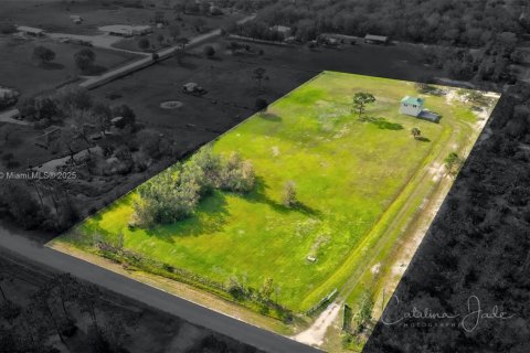 House in Okeechobee, Florida 2 bedrooms № 1888364 - photo 20