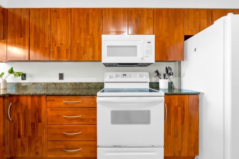 Condominio en venta en Miami, Florida, 2 dormitorios, 95.69 m2 № 1033713 - foto 1