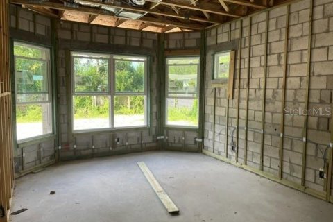 House in Orlando, Florida 4 bedrooms, 331.2 sq.m. № 2210238 - photo 12