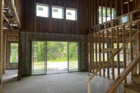 House in Orlando, Florida 4 bedrooms, 331.2 sq.m. № 2210238 - photo 9