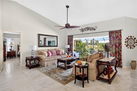 Villa ou maison à vendre à Punta Gorda, Floride: 3 chambres, 203.27 m2 № 2429541 - photo 7