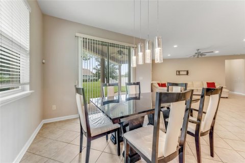 House in Ormond Beach, Florida 3 bedrooms, 206.34 sq.m. № 1798060 - photo 14
