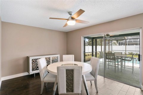 House in Clearwater, Florida 2 bedrooms, 138.24 sq.m. № 1907781 - photo 22
