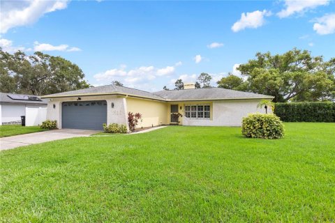 House in Clearwater, Florida 2 bedrooms, 138.24 sq.m. № 1907781 - photo 7