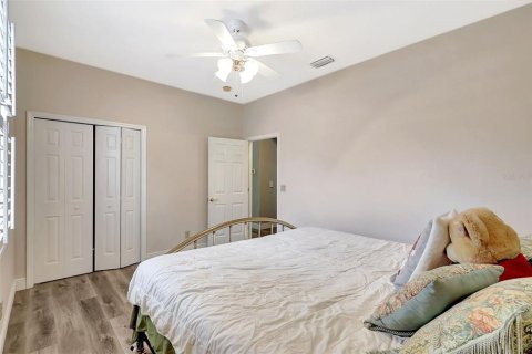 House in Riverview, Florida 4 bedrooms, 242.66 sq.m. № 1778649 - photo 23
