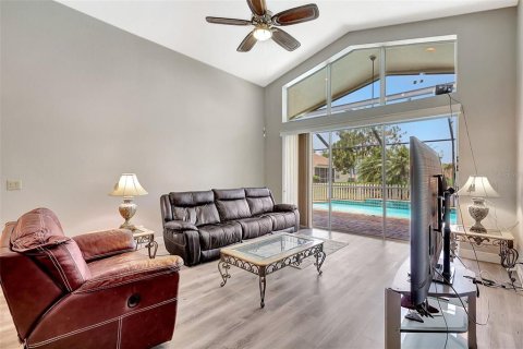 House in Riverview, Florida 4 bedrooms, 242.66 sq.m. № 1778649 - photo 17