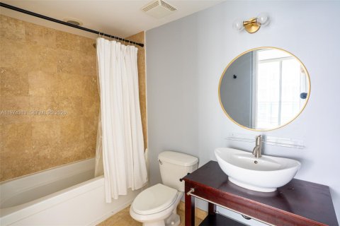 Купить кондоминиум в Майами, Флорида 1 спальня, 76.18м2, № 2036540 - фото 15