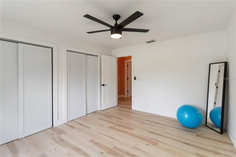 House in Orlando, Florida 3 bedrooms, 195.37 sq.m. № 1873804 - photo 17