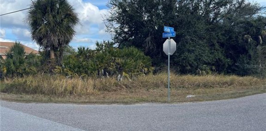 Land in North Port, Florida № 2160641