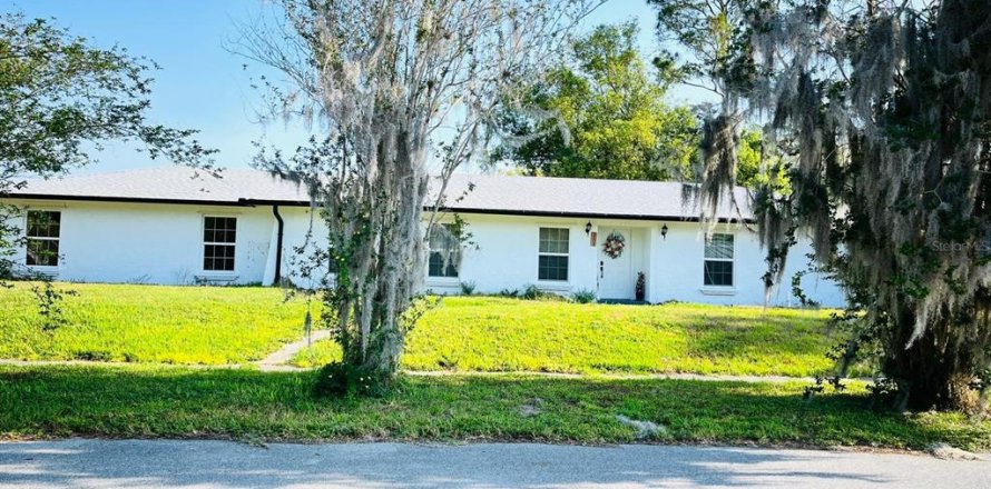 Casa en Oviedo, Florida 4 dormitorios, 153.01 m2 № 1880995