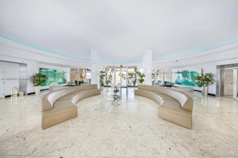 Copropriété à vendre à Miami Beach, Floride: 1 chambre, 90.12 m2 № 1944045 - photo 24