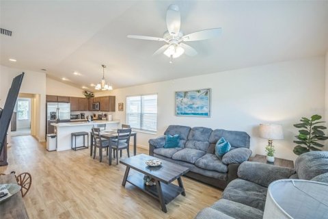 Villa ou maison à vendre à The Villages, Floride: 2 chambres, 89.28 m2 № 1747651 - photo 8