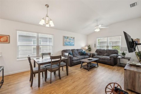 Villa ou maison à vendre à The Villages, Floride: 2 chambres, 89.28 m2 № 1747651 - photo 17