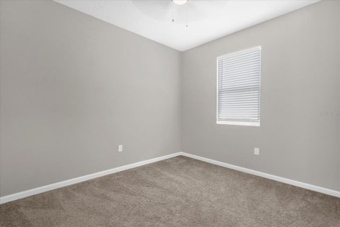 House in Winter Haven, Florida 4 bedrooms, 179.86 sq.m. № 2114431 - photo 21