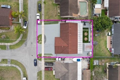 House in Homestead, Florida 4 bedrooms, 148.83 sq.m. № 1868642 - photo 7