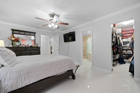 House in Homestead, Florida 4 bedrooms, 148.83 sq.m. № 1868642 - photo 27