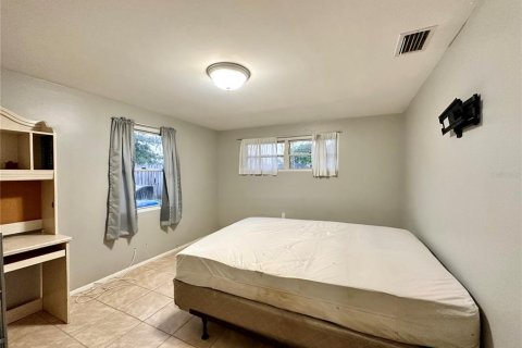 Villa ou maison à vendre à Largo, Floride: 2 chambres, 73.58 m2 № 2142159 - photo 11