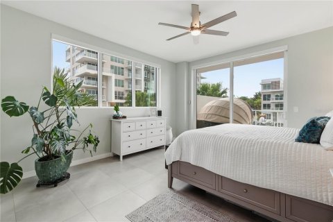 Condo in Clearwater, Florida, 2 bedrooms № 2373106 - photo 18