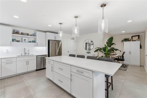 Condo in Clearwater, Florida, 2 bedrooms № 2373106 - photo 8