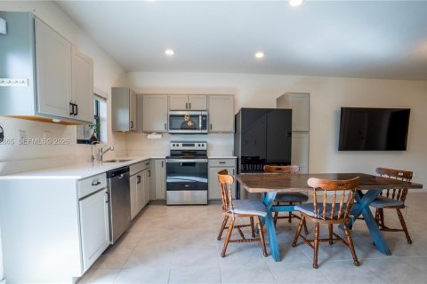 Adosado en alquiler en Florida City, Florida, 3 dormitorios, 127.83 m2 № 2008797 - foto 7