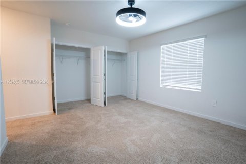 Adosado en alquiler en Florida City, Florida, 3 dormitorios, 127.83 m2 № 2008797 - foto 15